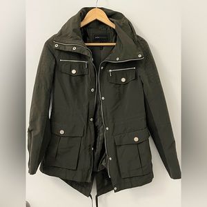 Raincoat. Great condition.